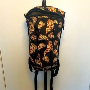 VIBEDRATION Pizza backpack hydration pack